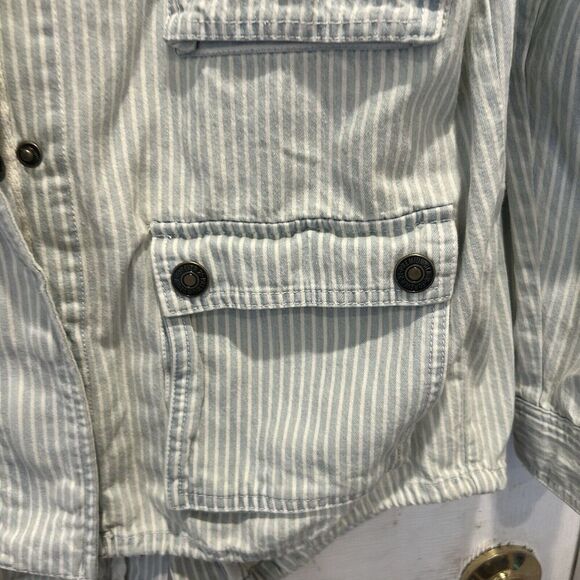 Forever 21 Jean Jacket Womens Size‎ Large Over Sized Coat Railroad Stripe Shirt - Picture 2 of 10